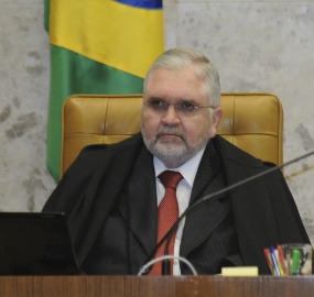 O delegado Protógenes Queiroz, que conduziu a Operação Satiagraha, foi  afastado…TÔ PAGANDO, diz a bandidagem!