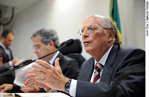 O jurista Miguel Reale no Senado [fotografo] José Cruz/Agência Senado [/fotografo]