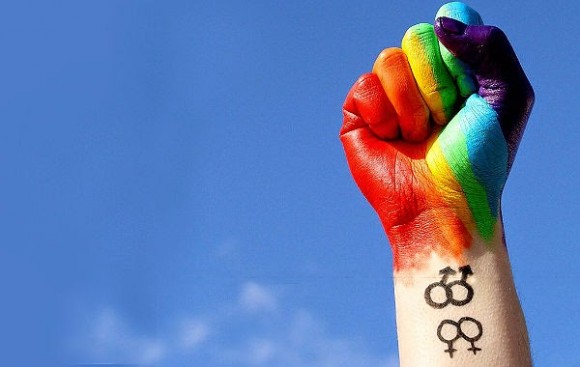 Representantes de 92 organizações assinaram uma carta aberta pedindo compromisso de candidatos com a diversidade e a inclusão de pessoas LGBT+.