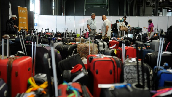 Texto determina que os operadores dos aeroportos deverão disponibilizar os recursos físicos necessários para a realização da inspeção das bagagens despachadas. Foto: Tânia Rêgo/Agência Brasil