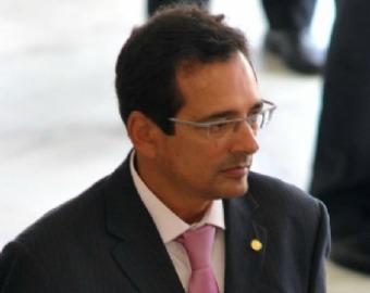 Ex-deputado Protógenes Queiroz é demitido do cargo de delegado da PF -  14/10/2015 - Poder - Folha de S.Paulo
