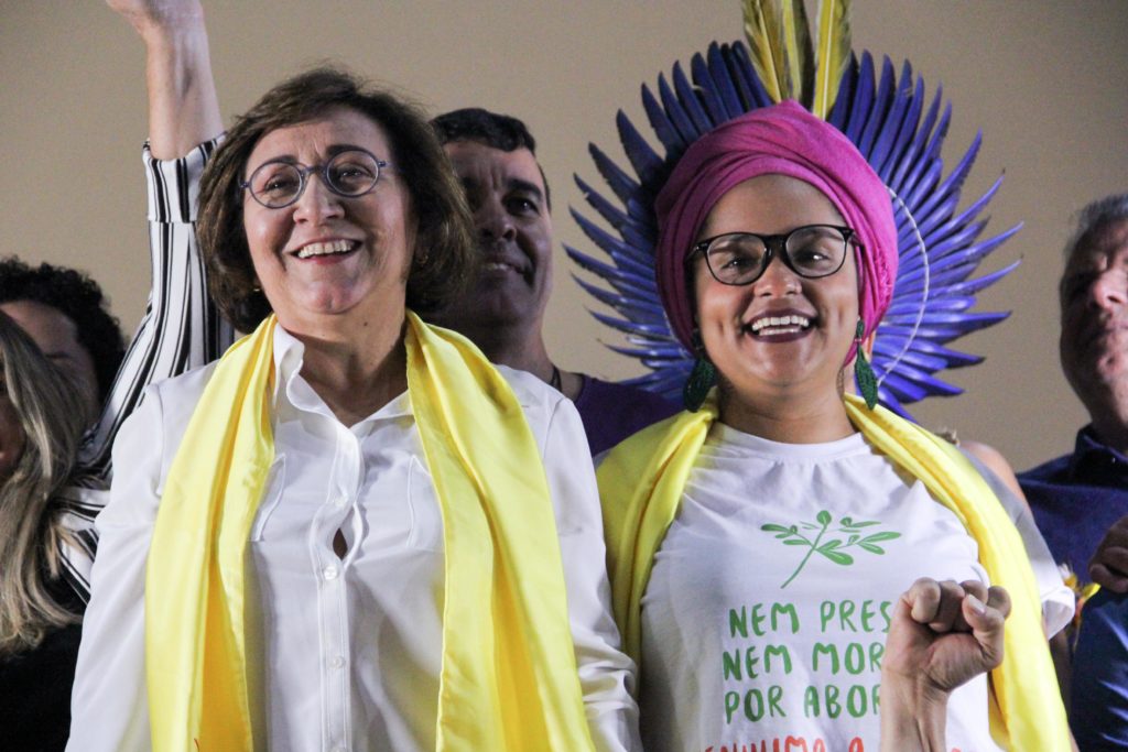Fátima Sousa é a candidata do Psol ao governo do DF