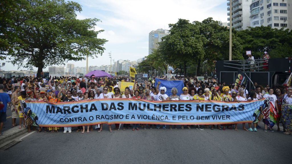 Quarta Marcha das Mulheres Negras em Copacabana,