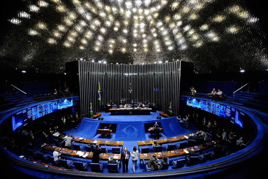 Senado Vazio - Levantamento de assiduidade dos senadores no primeiro semestre de 2018