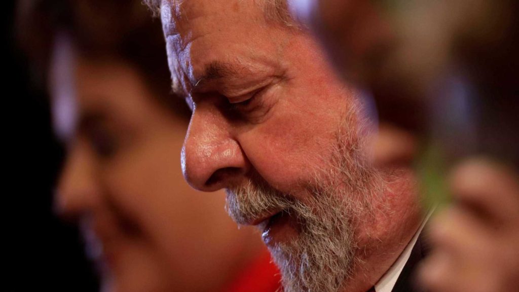 Lula é registrado candidato ao Planalto pelo PT