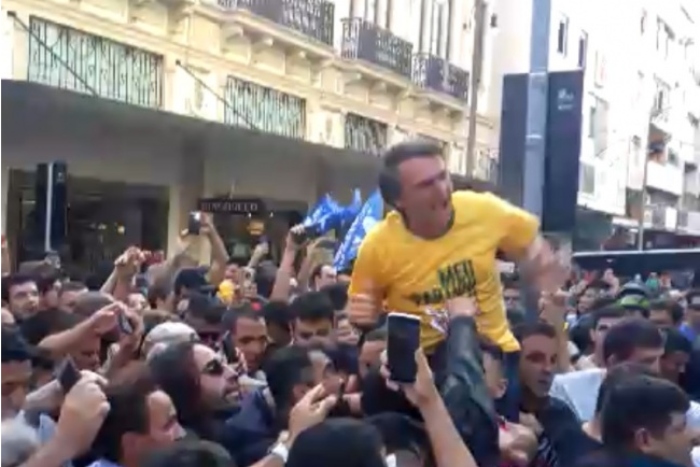 Bolsonaro sofre atentado