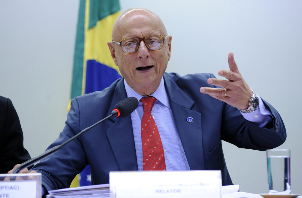 Esperidião.Senador eleito por Santa Catarina teve contas de campanha rejeitadas pelo TRE