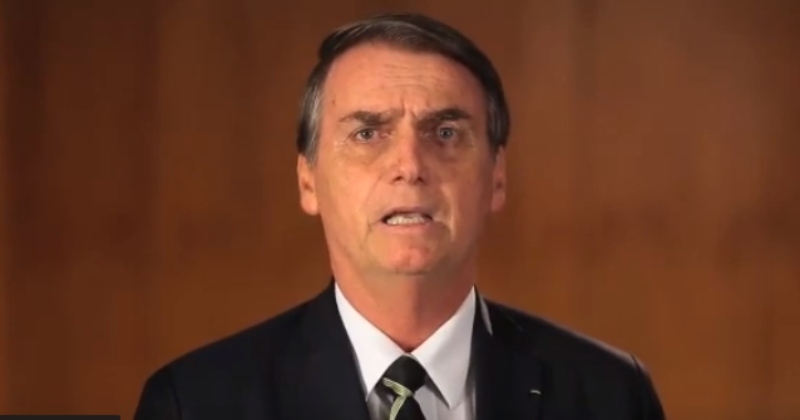Bolsonaro. Presidente cobre Bebianno de elogios cinco dias depois de o ministro ter sido chamado de mentiroso em público