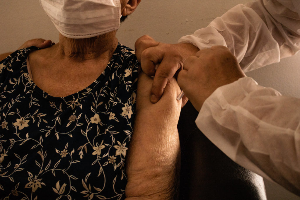 Vacinação com vacinas contra covid-19[fotografo]Prefeitura de Pelotas[/fotografo]