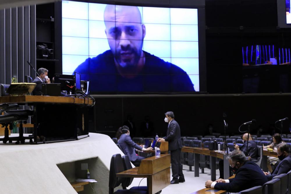 Plenário debate se mantém prisão de Silveira [fotografo]Michel Jesus/Câmara dos Deputados[/fotografo]