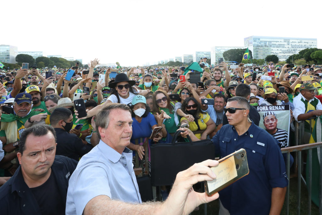 O presidente Jair Bolsonaro durante ato de apoio do agronegócio na Esplanada dos Ministérios em Brasília. no dia 15/5 [fotografo]Clauber Cleber Caetano/PR[/fotografo]