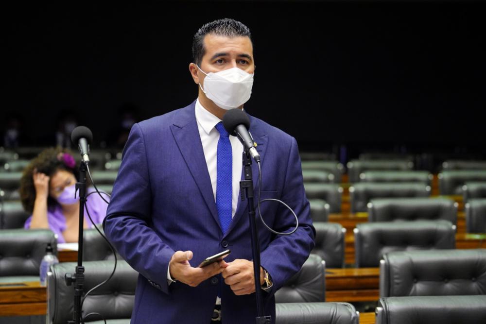O deputado Luis Miranda (DEM-DF), em sessão de março de 2021[fotografo]Pablo Valadares/Câmara dos Deputados[/fotografo]