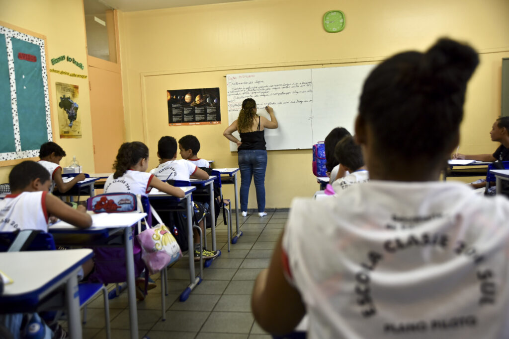 Se o PNE – Plano Nacional de Educação fosse implementado ao pé da letra, teria custado mais de 15% do PIB. Foto: Pillar Pedreira/Agência Senado