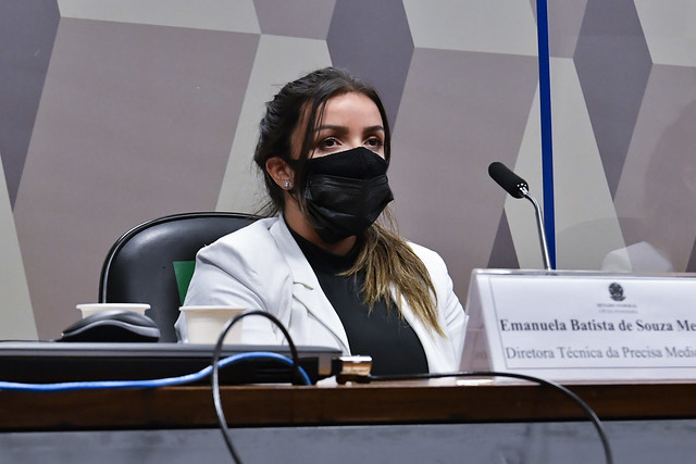 Emanuela Medrades, da Precisa Medicamentos, em depoimento no Senado [fotografo]Marcos Oliveira/Agência Senado[/fotografo]