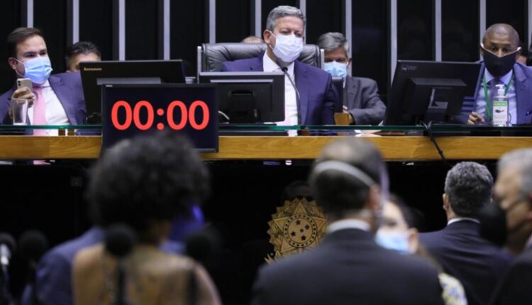 Para viabilizar votação dos precatórios, governo agiliza liberação de emendas do relator (foto: Cleia Viana/ Câmara dos Deputados)