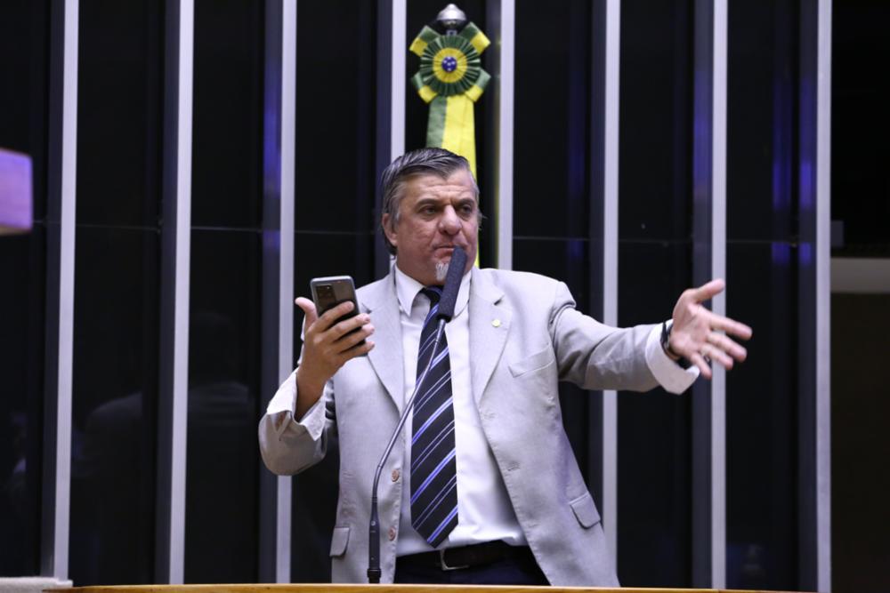 O ex-deputado Boca Aberta, em sua última fala no púlpito da Câmara dos Deputados, em 16 de setembro de 2021 [fotografo] Najara Araujo/Câmara dos Deputados[/fotografo]