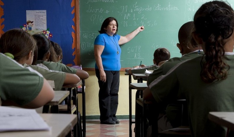 Valorizar os professores é uma obrigação moral que o Brasil precisa honrar. Foto: Agência Brasil