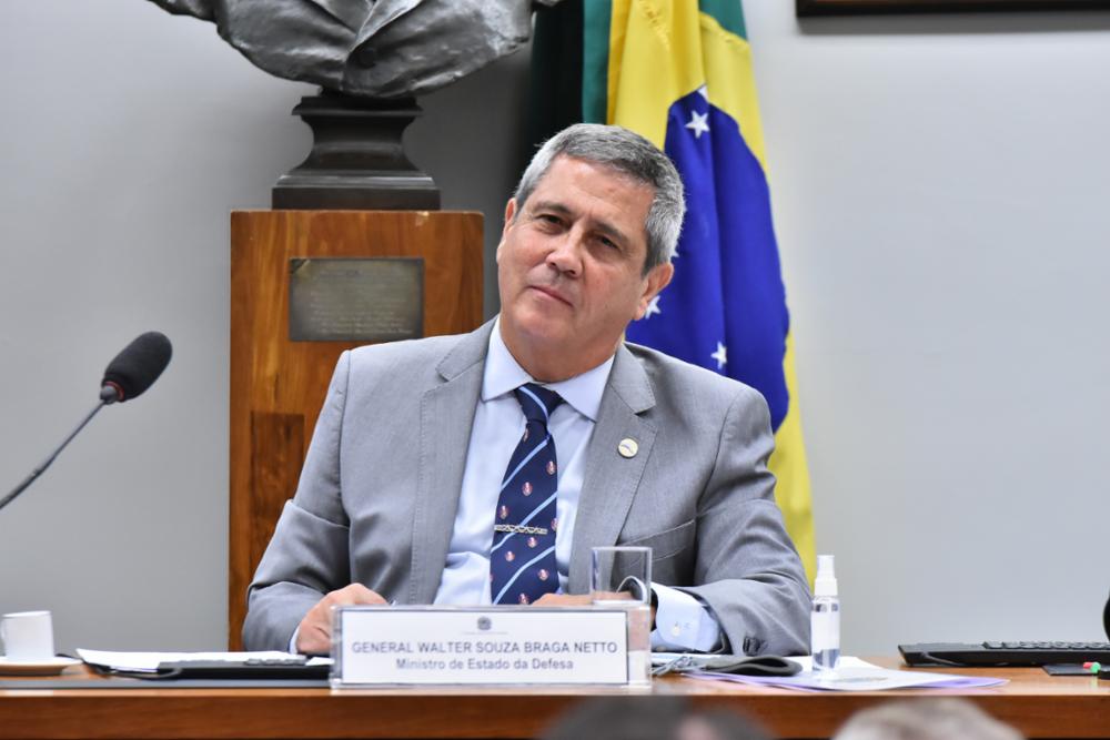 O ministro da Defesa, Braga Netto, durante audiência pública na Câmara dos Deputados. Reila Maria/Câmara dos Deputados