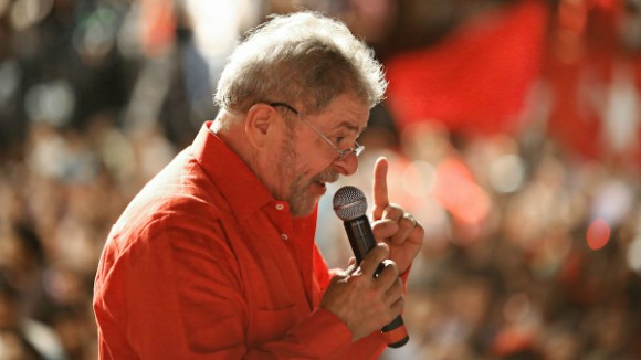 PT pediu a retirada de outdoors com ofensas a Lula e a responsabilização de seus contratantes ao TSE, que veda a prática. Foto: Ricardo Stuckert