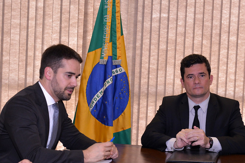 Eduardo Leite admite aliança com Moro se o ex-juiz tiver "capacidade eleitoral"(foto: Isaac Amorim/ MJSP)