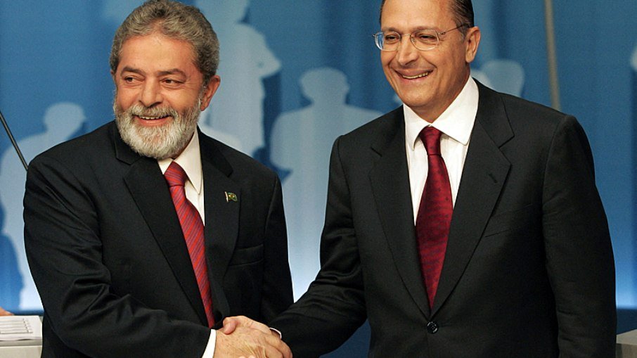 Duas semanas após filiação de Alckmin ao PSB, Lula confirmou a data da formalização de sua chapa para a corrida eleitoral. Foto: Reprodução
