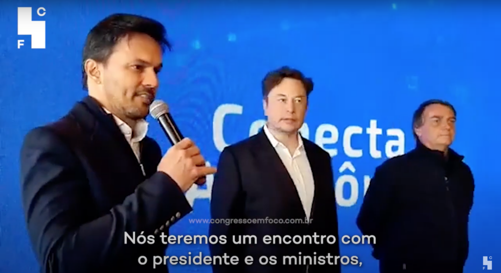 Ministro das Comunicações, Fábio Faria, rasgou elogios ao bilionário Elon Musk. Foto: Reprodução/Youtube