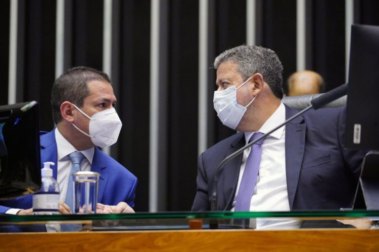Destituição de Marcelo Ramos da vice-presidência da Câmara se dá poucos dias depois de Bolsonaro manifestar o desejo de sua remoção.