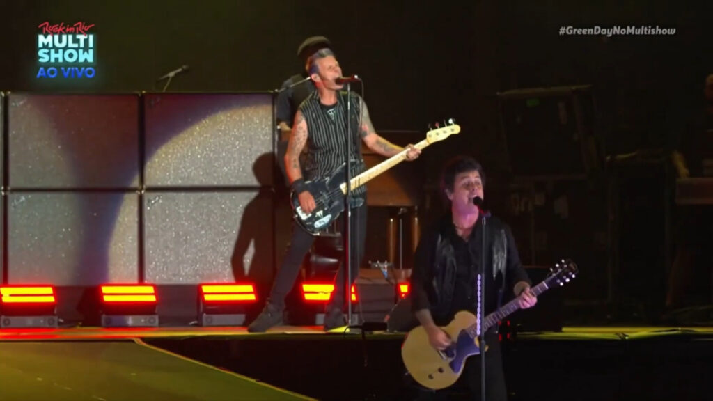 Green Day alterou trecho de letra, substituindo personagem neonazista estadunidense por Bolsonaro na canção "Holiday". Foto: reprodução/Multishow
