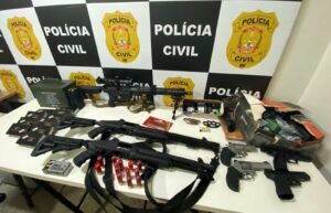 Empresário vindo do Pará, terrorista mantinha vasto arsenal em um apartamento alugado, e participava de atos em frente ao QG do Exército. Foto: PCDF/Divulgação