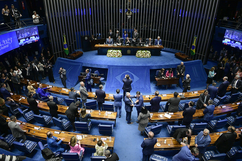 Senado aprovou em plenário uma medida provisória que reduz de 25% para 6% a incidência do IRRF em remessas ao exterior. Foto: Pedro França/Ag. Senado