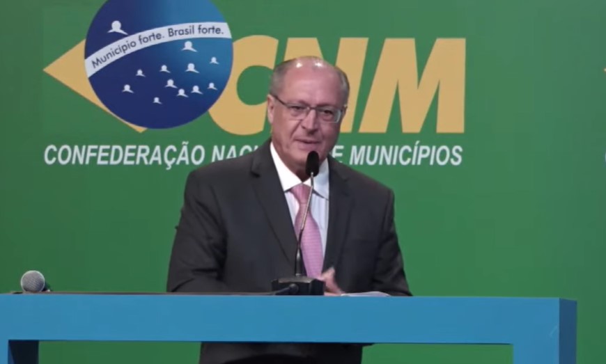Vice-presidente Geraldo Alckmin confundiu vírus causador do HPV em evento com prefeitos. Foto: Reprodução
