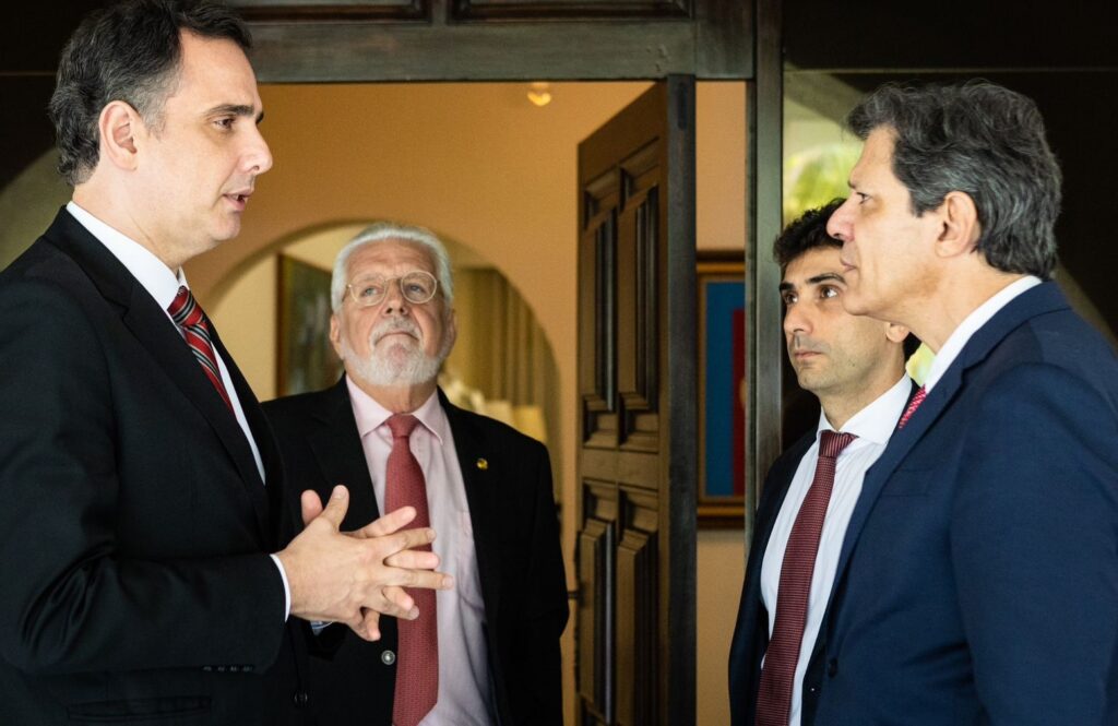 Haddad procurou Pacheco e Lira para tentar blindar projeto do arcabouço fiscal. Foto: Ascom/Senado