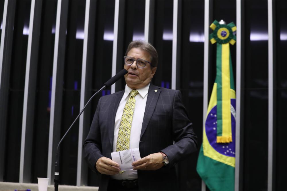 O deputado federal Bibo Nunes (PL-RS) caiu em contradição no plenário da Câmara dos Deputados ao proferir um discurso nessa terça-feira (21). Foto: Bruno Spada/Câmara dos Deputados