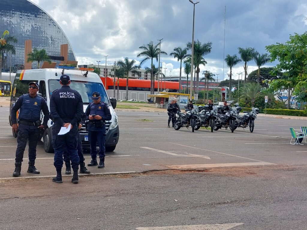 Bolsonaro presta depoimento nesta quarta-feira, na sede da Polícia Federal. Local está sob forte esquema de segurança. Foto: Lucas Neica/Congresso em Foco