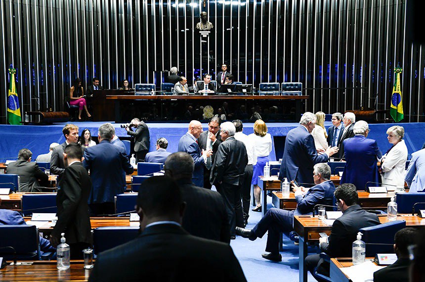 Entre os 20 senadores com maiores gastos em cota parlamentar, cinco são do PSD. MDB ocupa o segundo lugar, com três senadores. Foto: Marcos Oliveira/Agência Senado