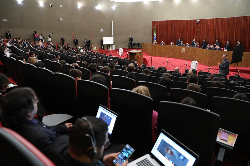 Terceiro dia de julgamento de Bolsonaro no TSE reuniu a leitura de votos de mais três ministros. Foto: Alejandro Zambrana/Secom/TSE