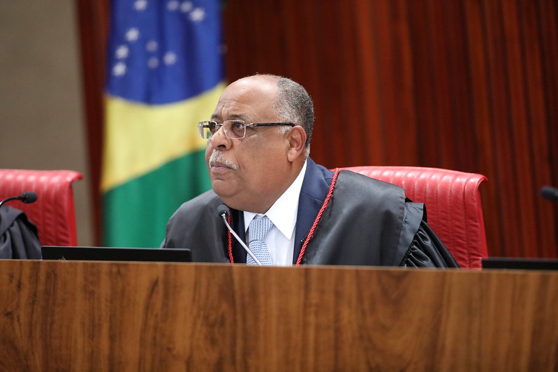 Voto do ministro do TSE, Benedito Gonçalves, que é relator do processo contra Bolsonaro tem mais de 400 páginas. Foto: Alejandro Zambrana/Secom/TSE
