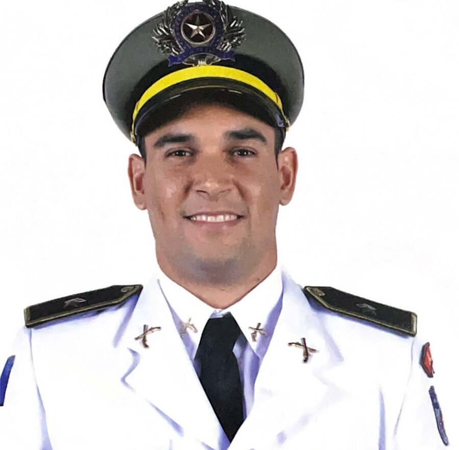 O 1º tenente Abraão da Silva Taveira, que era do Bope, morreu em treinamento do Corpo de Bombeiros do Distrito Federal. Foto: Arquivo Pessoal da Família