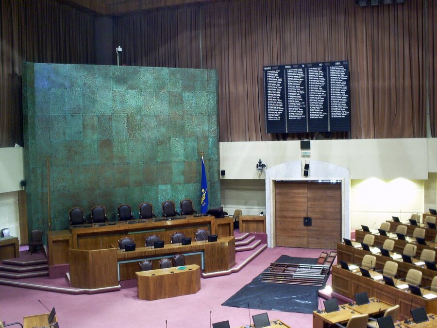A Câmara de Deputadas e Deputados do Chile. Foto: B1mbo (via Wikimedia Commons)