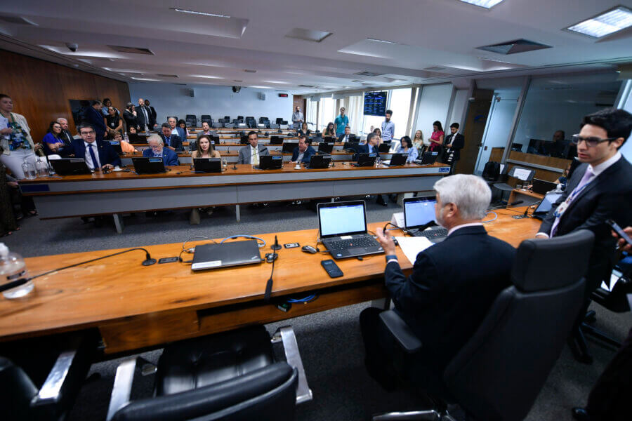 Parlamentares da bancada ambientalista formam maioria na Comissão Mista sobre Mudanças Climáticas, isolando ruralistas. Foto: Edilson Rodrigues/Agência Senado