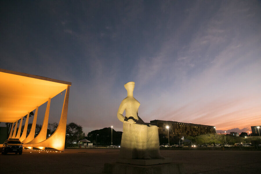 Estátua da Justiça em frente ao prédio do STF, em Brasília. Foto: Antonio Augusto/SCO/STF