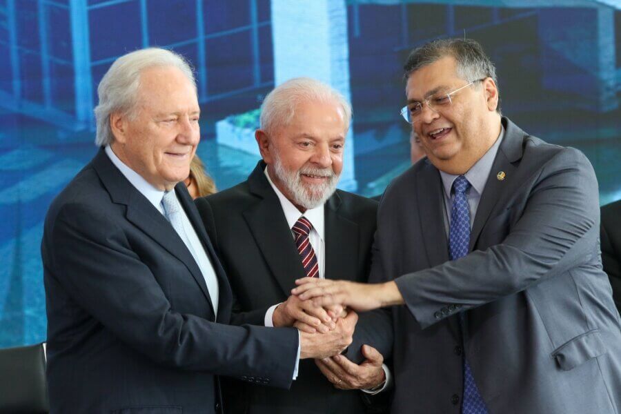 Ricardo Lewandowski, Lula e Flávio Dino