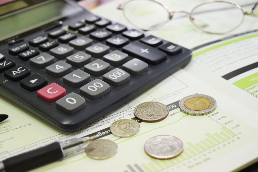 Os impostos e outras formas de arrecadação somados compõe a receita pública que consta do orçamento fiscal que é feito a cada ano.. Foto: Pixabay