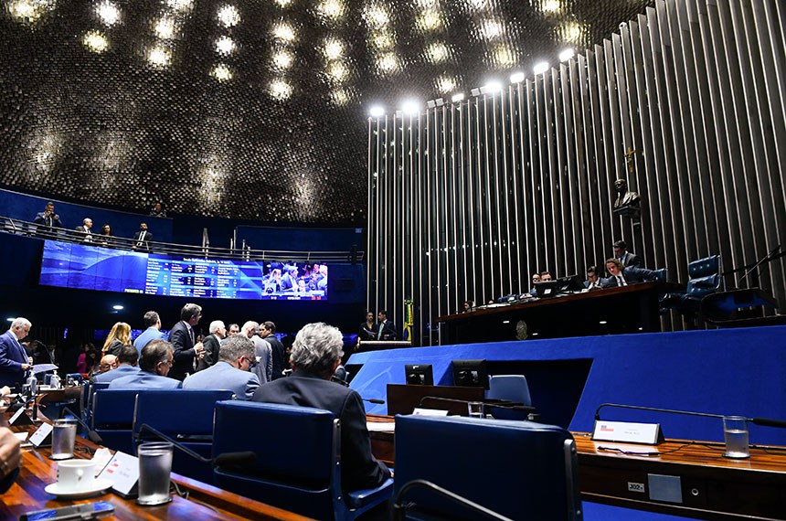 Senado pretende votar prioridades antes do recesso.